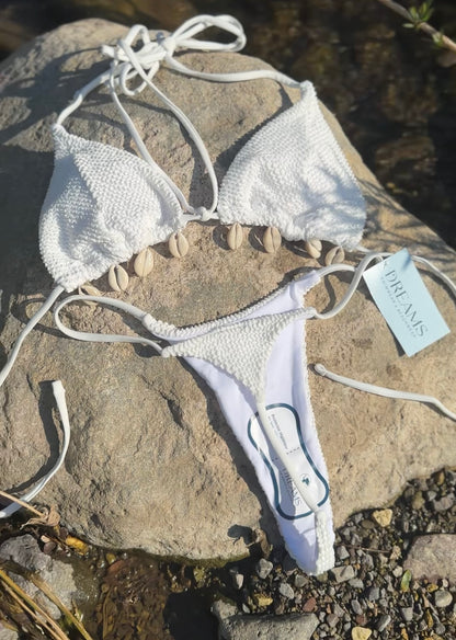 Set de tanga con caracoles