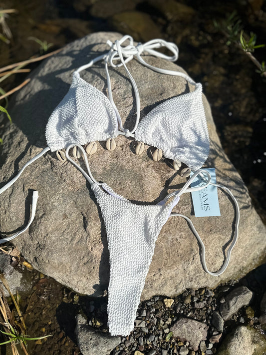 Set de tanga con caracoles