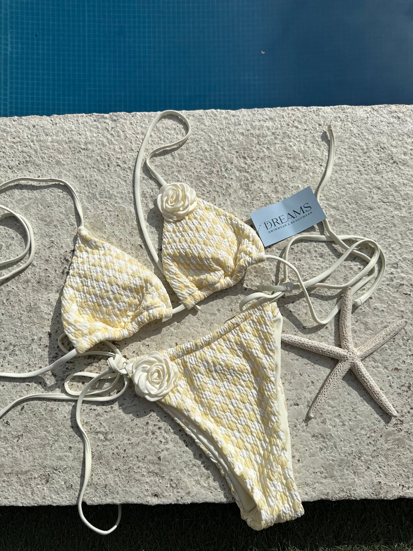 Set flores 3D amarillo